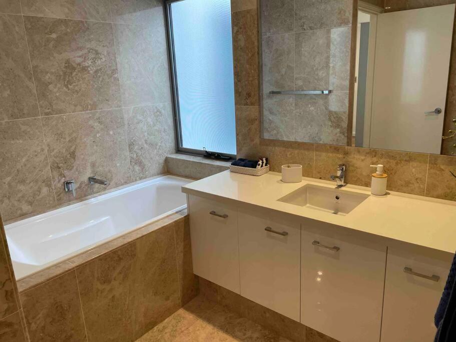 Canal Vista Mandurah Exterior foto