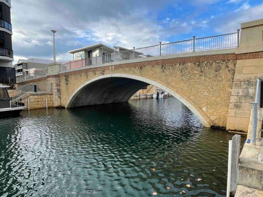 Canal Vista Mandurah Exterior foto